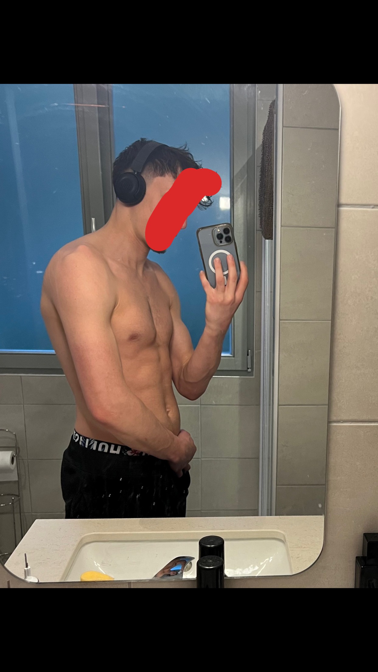 Iliass - Villers-la-Ville - Brabant wallon | Rencontre Trans