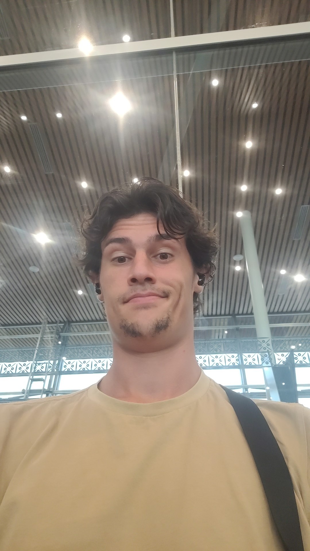 Hafez - Biévène - Brabant flamand | Rencontre Trans